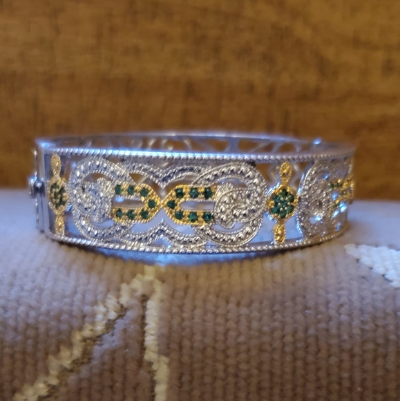 *** VALENTINE'S DAY SPECIAL *** - Picture 1 of 4